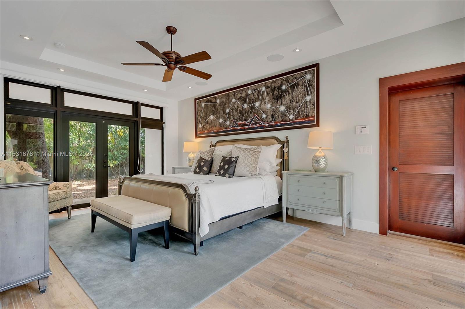 PINECREST VILLAS - Residential