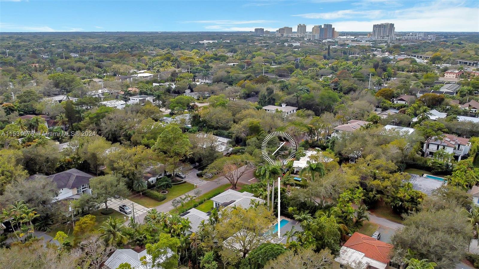 PINECREST VILLAS - Residential