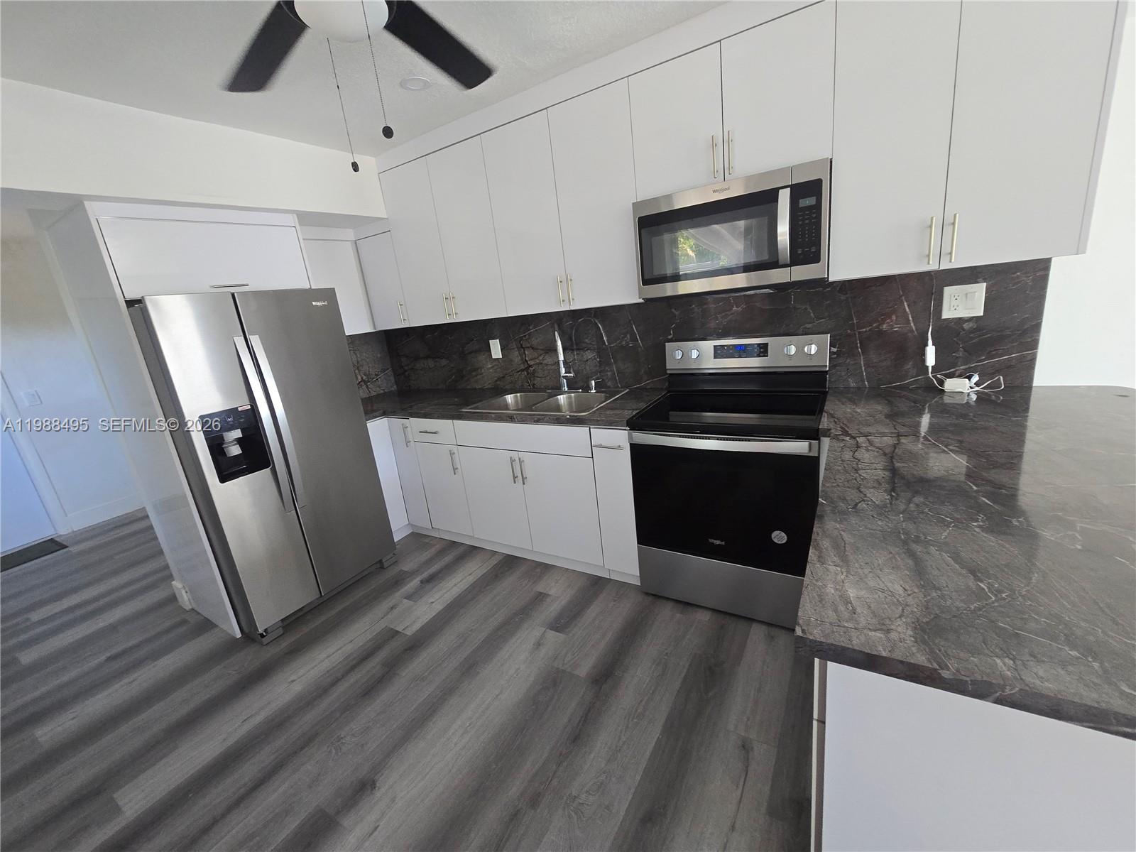 LINWOOD GARDENS NO 2 - Residential Lease