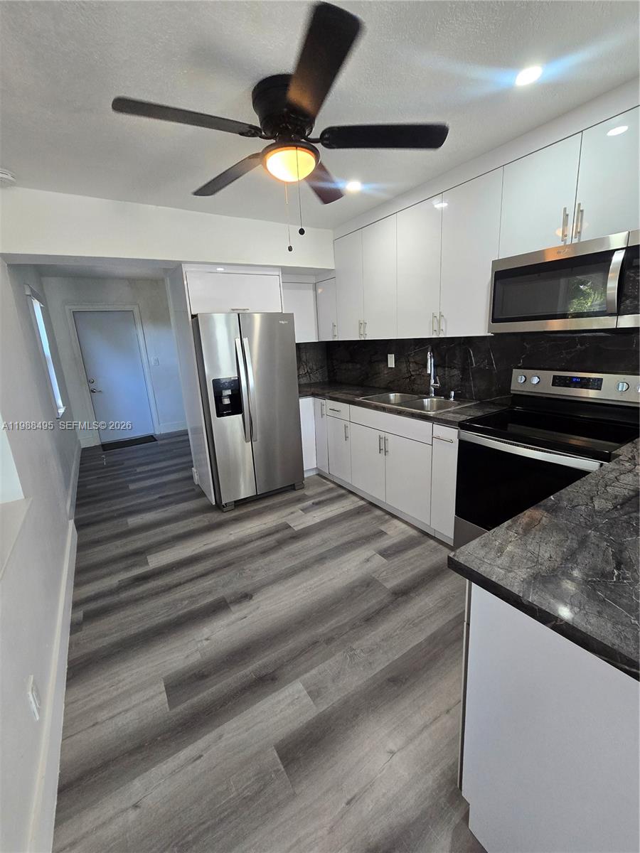 LINWOOD GARDENS NO 2 - Residential Lease