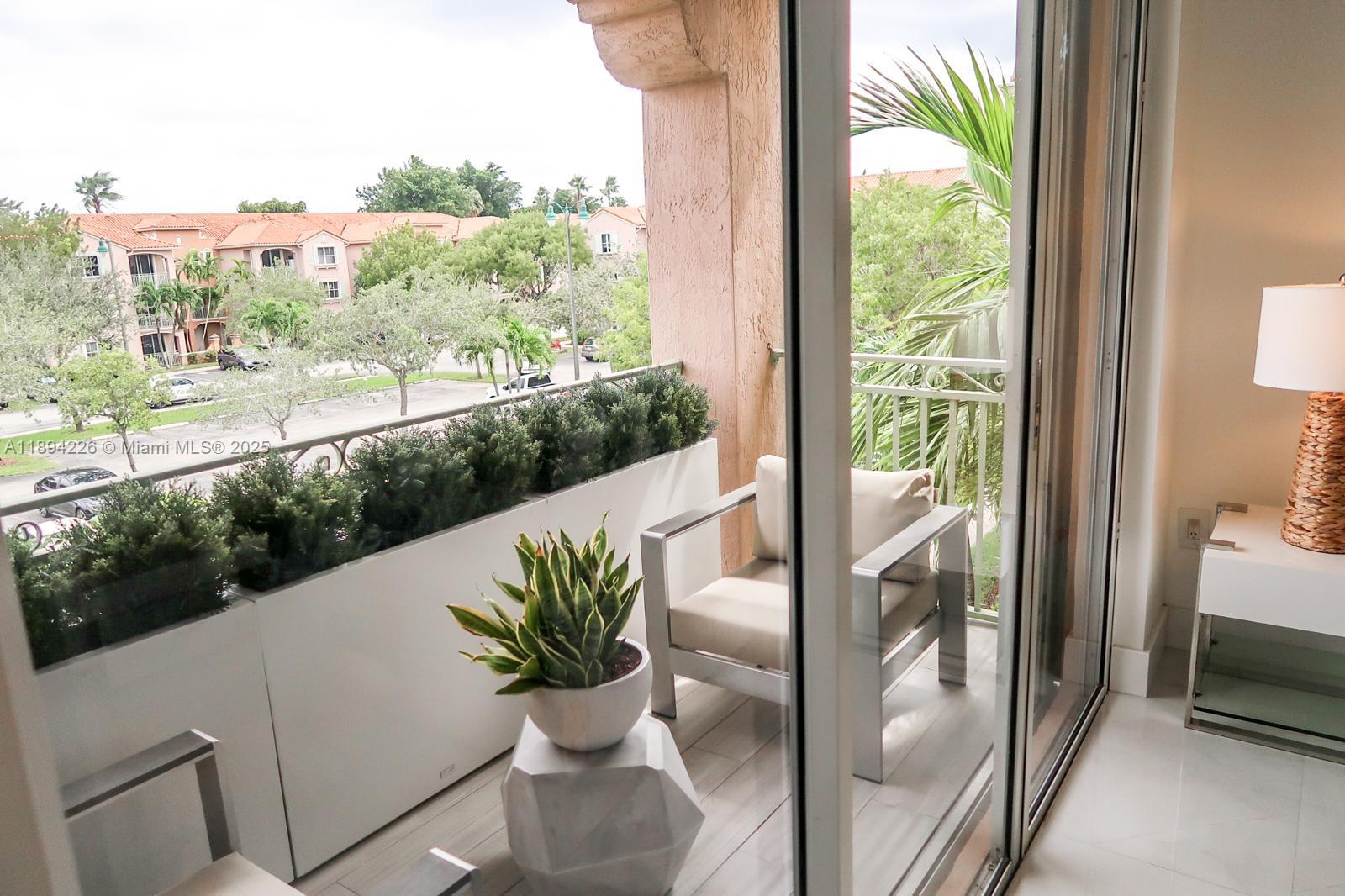 THE COURTS AT DORAL ISLES - Residential Lease