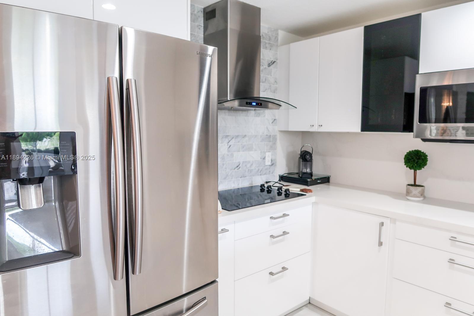THE COURTS AT DORAL ISLES - Residential Lease