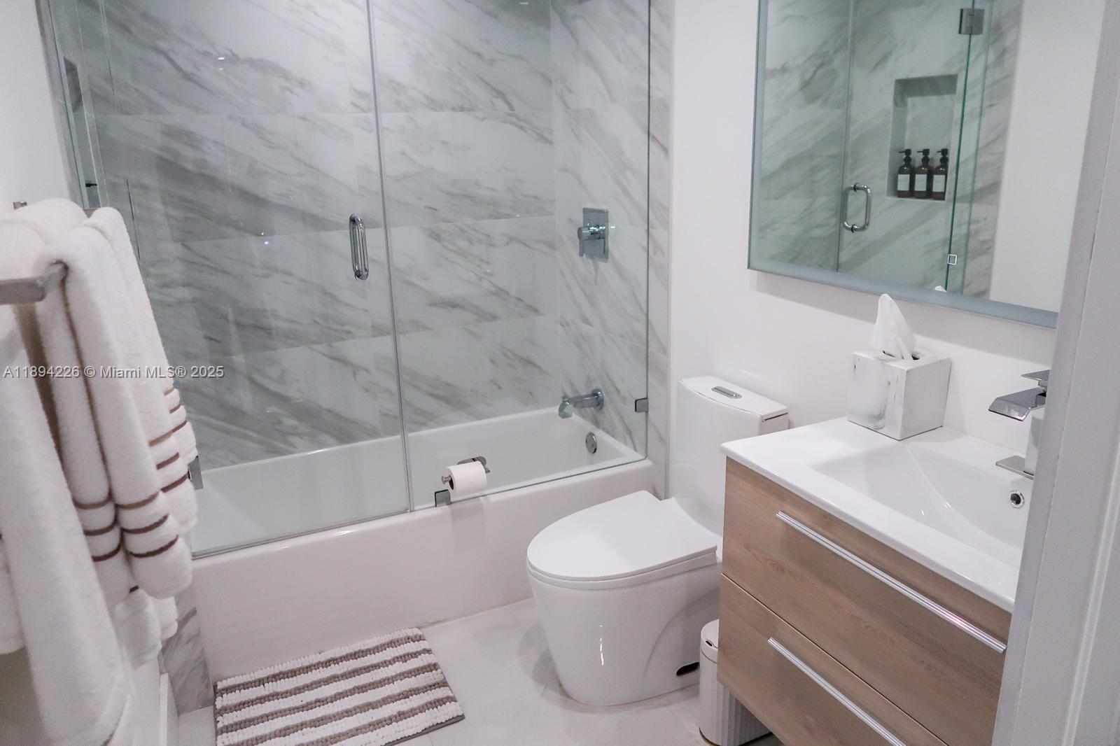 THE COURTS AT DORAL ISLES - Residential Lease