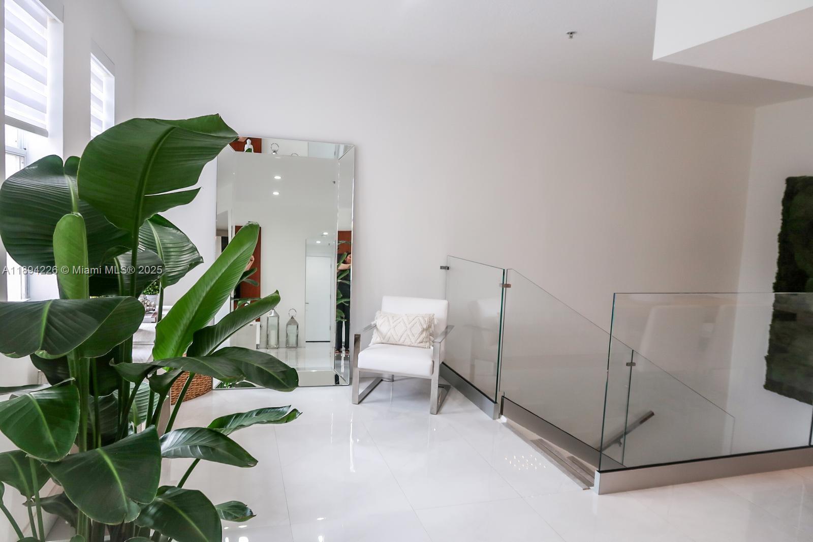 THE COURTS AT DORAL ISLES - Residential Lease