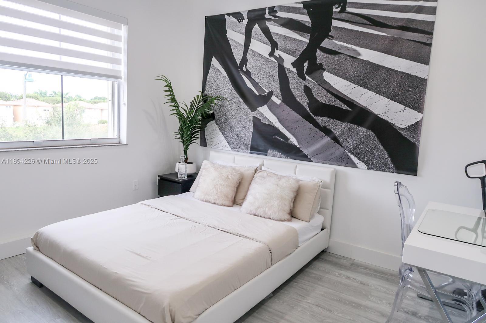 THE COURTS AT DORAL ISLES - Residential Lease