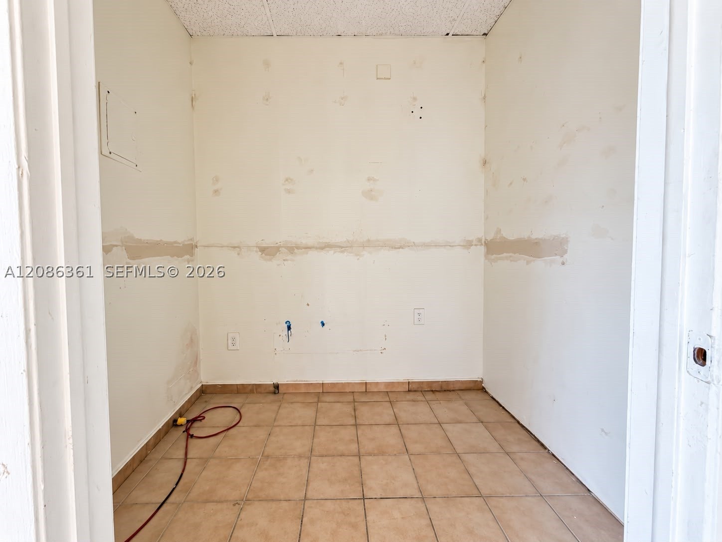 493 NW 27th Ave