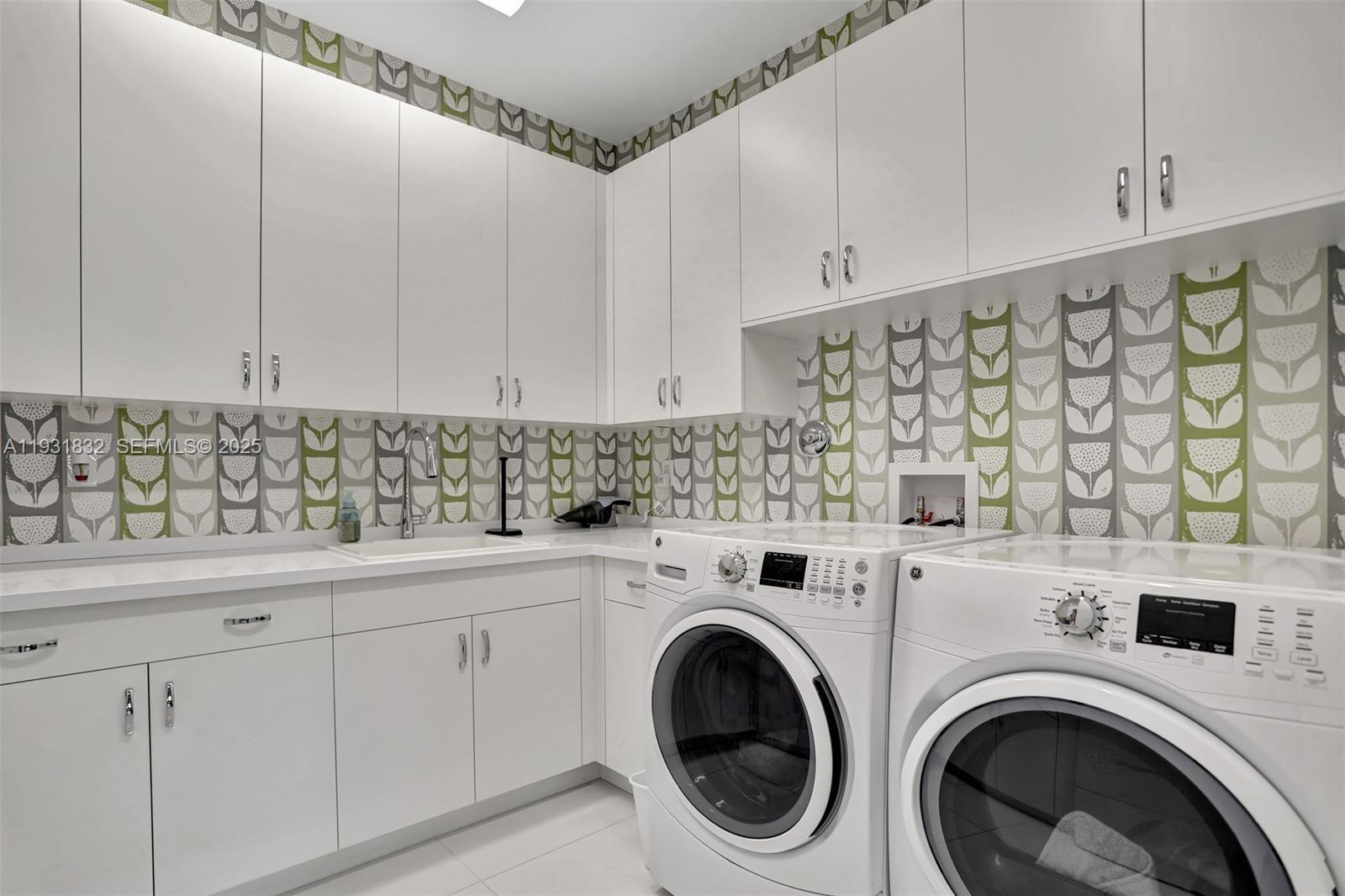 BRIDGES MIZNER PUD BRIDGE - Residential Lease