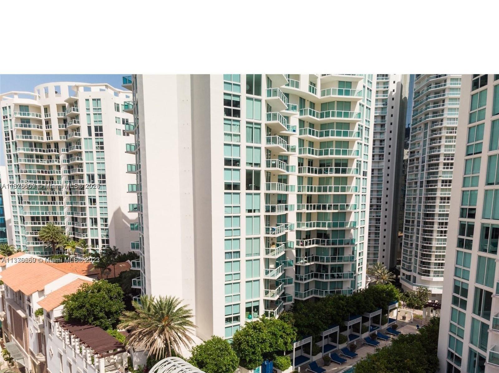 ST TROPEZ ON THE BAY 1 CO - Residential Lease