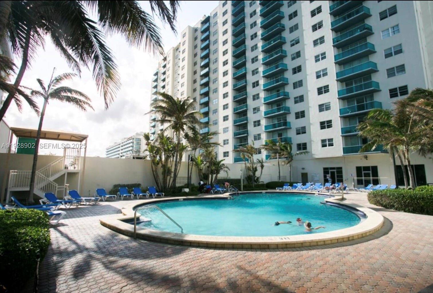 SIAN OCEAN RESIDENCES CON - Residential Lease