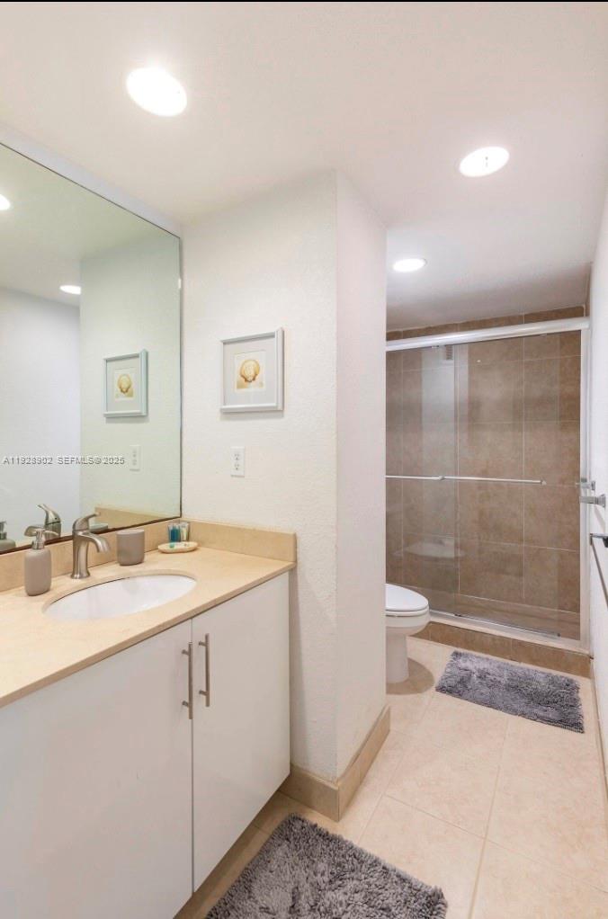 SIAN OCEAN RESIDENCES CON - Residential Lease