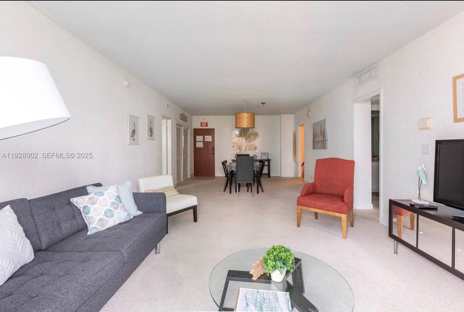 SIAN OCEAN RESIDENCES CON - Residential Lease