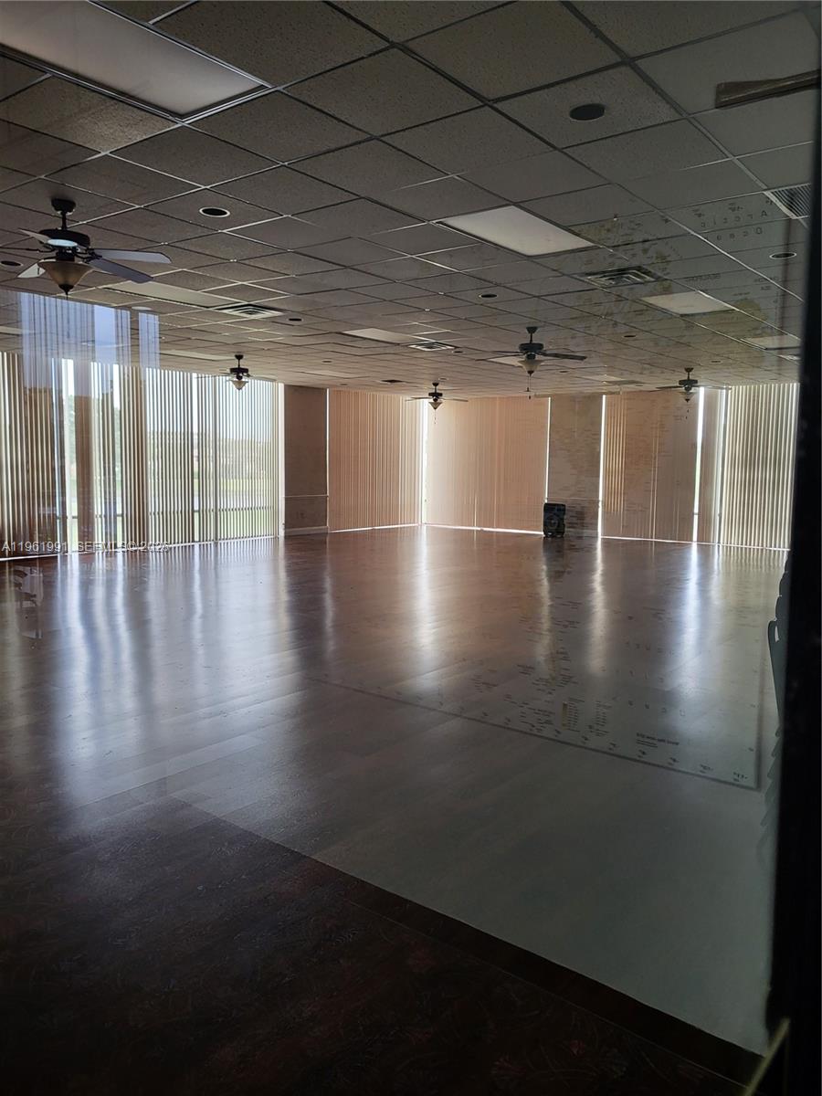 ENVIRON 9 OF I CONDO - Residential