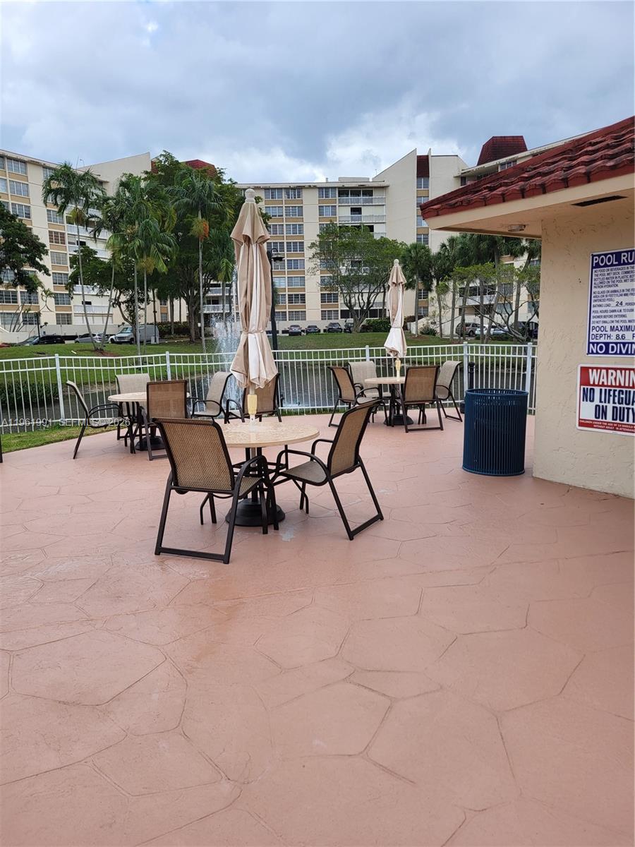 ENVIRON 9 OF I CONDO - Residential