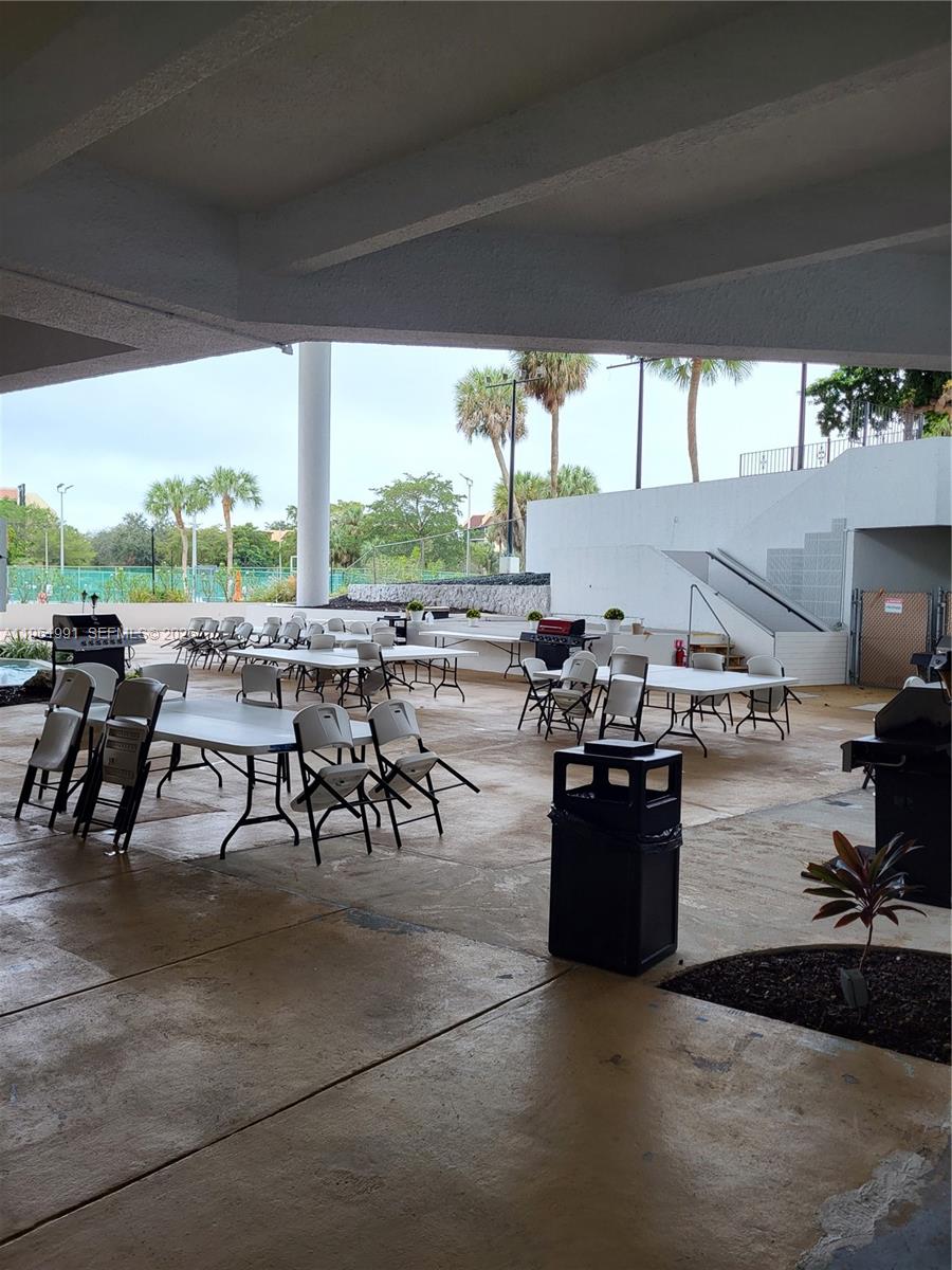 ENVIRON 9 OF I CONDO - Residential