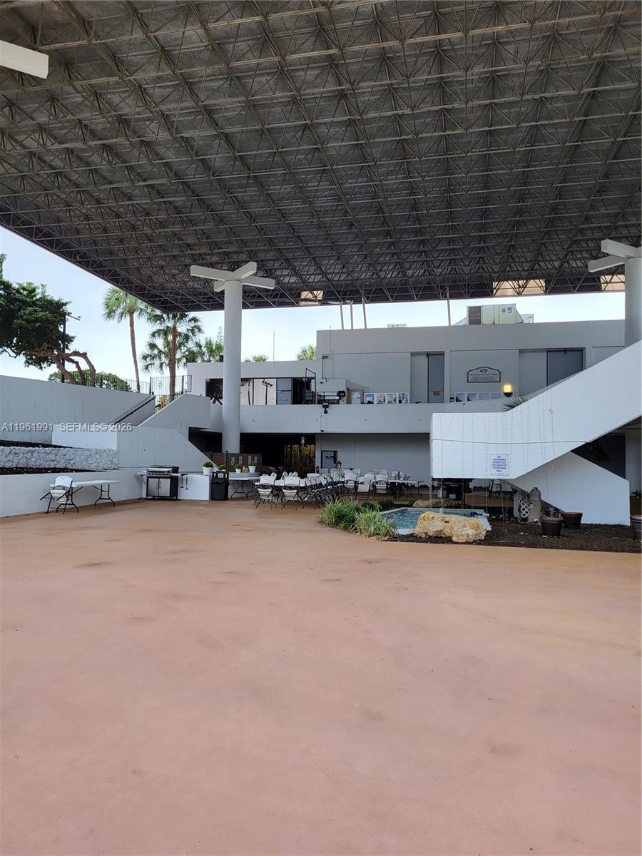 ENVIRON 9 OF I CONDO - Residential