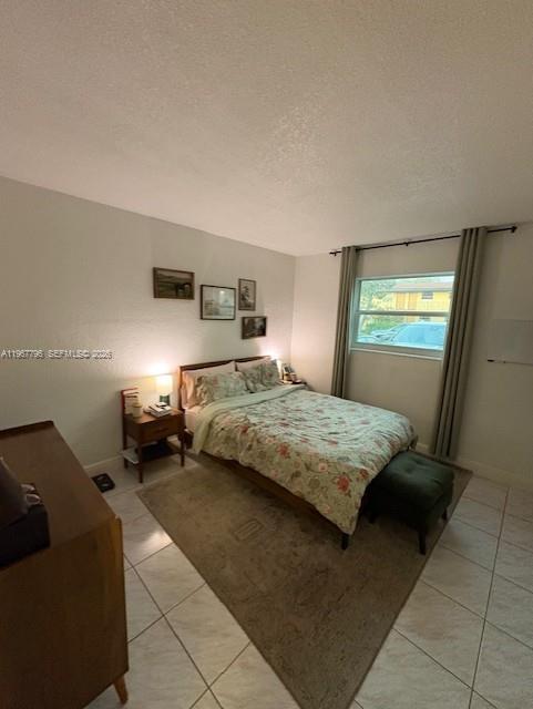 TROPICAL MANOR CONDO - Residential