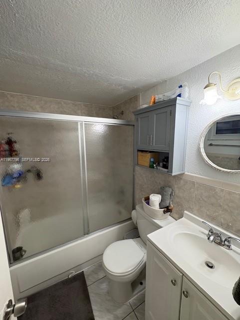 TROPICAL MANOR CONDO - Residential