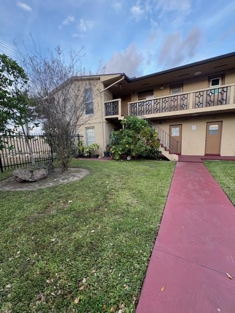 TROPICAL MANOR CONDO - Residential