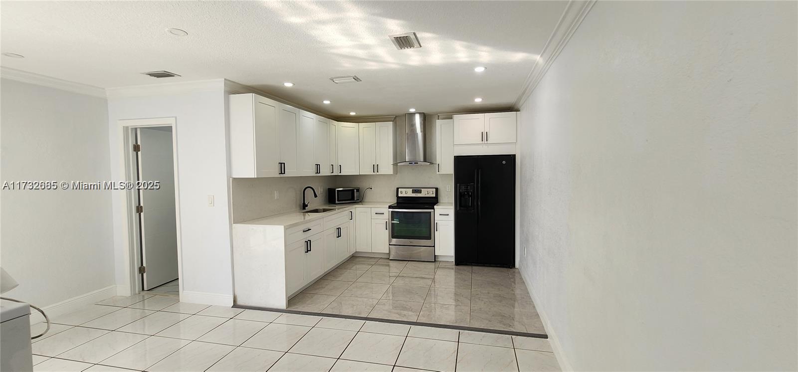 ROYALE GREEN TOWNHOUSE SE - Residential