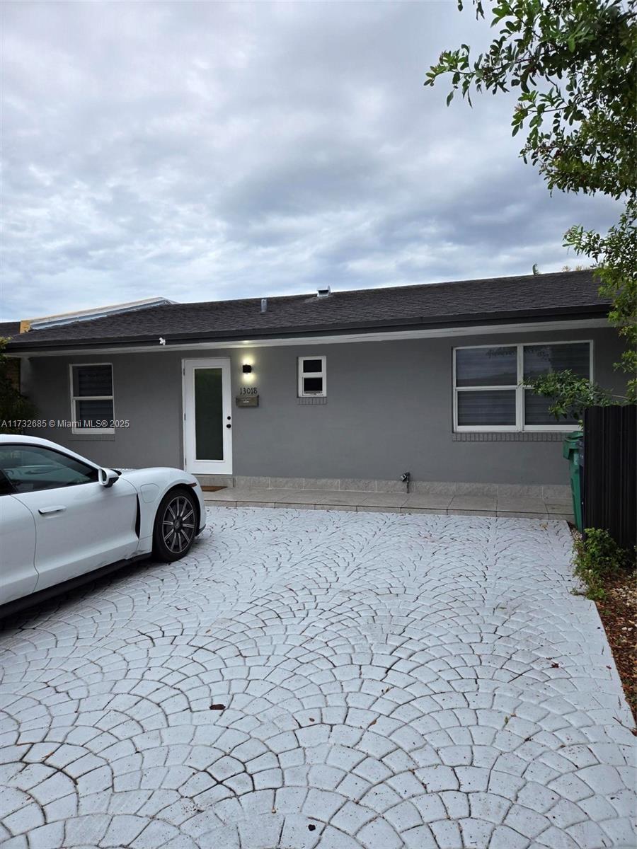 ROYALE GREEN TOWNHOUSE SE - Residential
