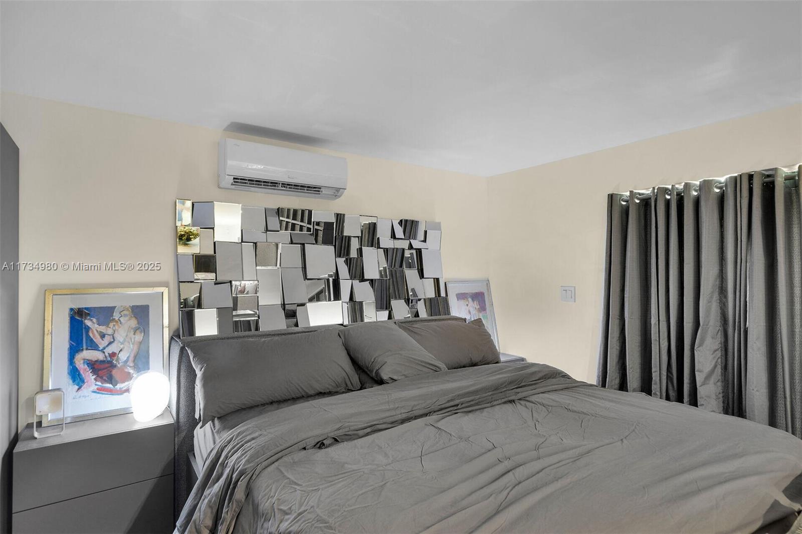 Rock Harbor Manor - Residential