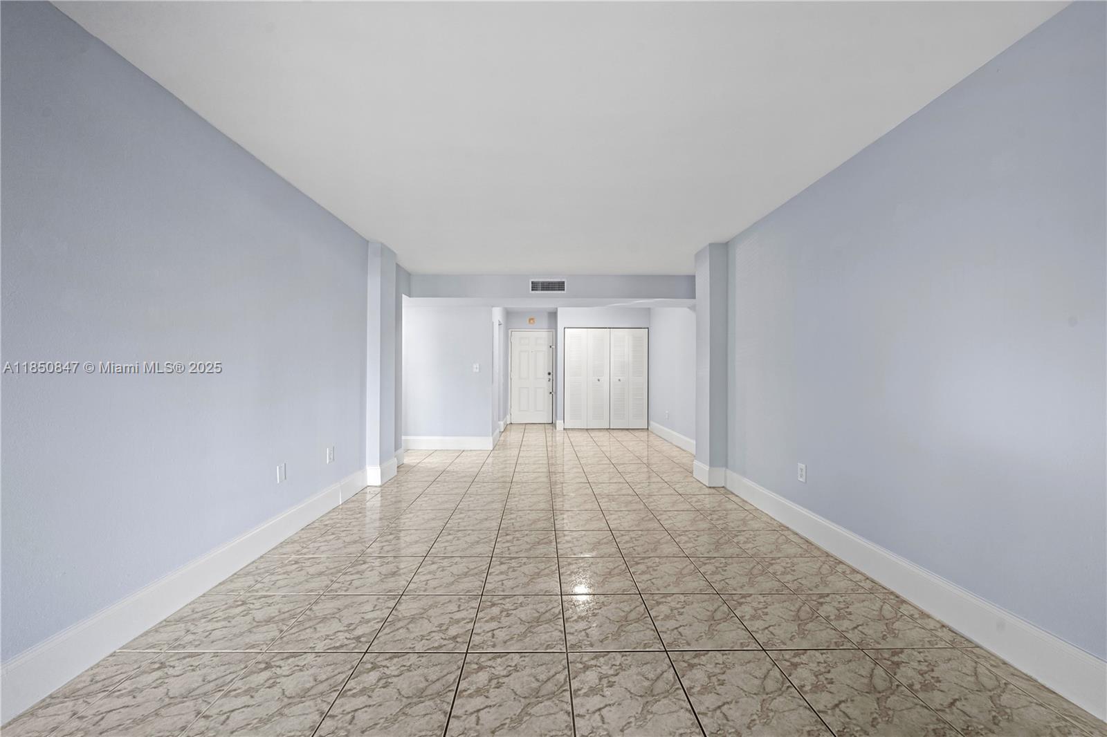 BLEAU GROTTO CONDO - Residential