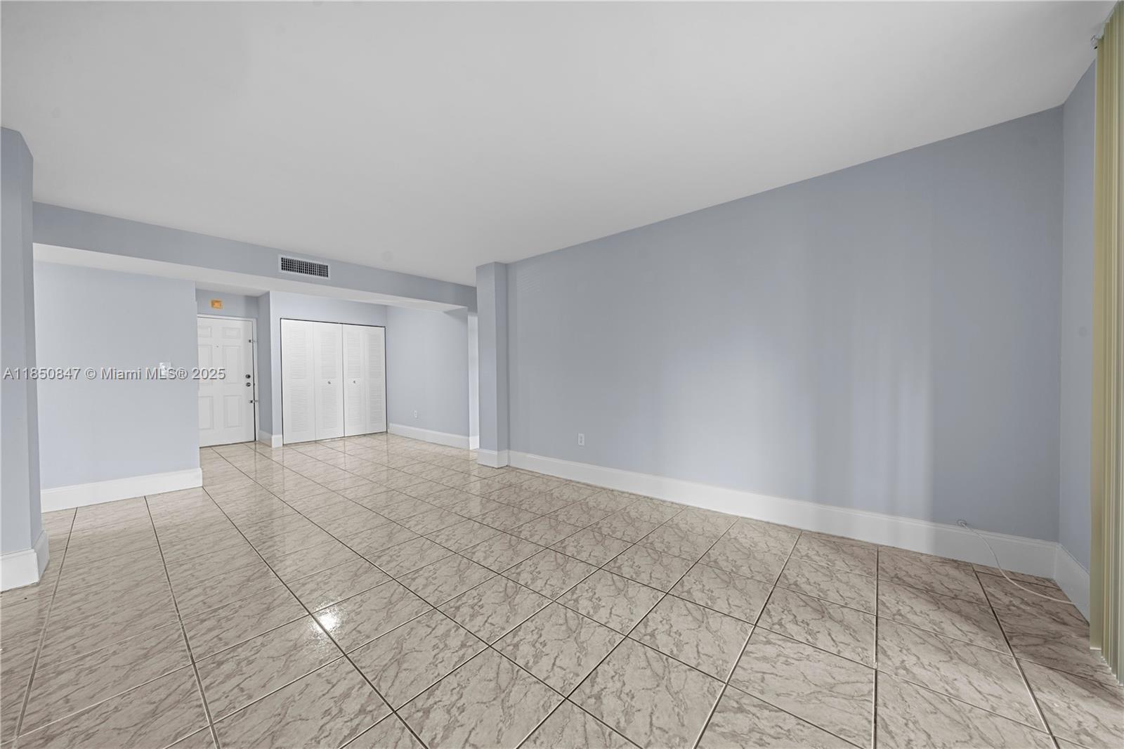 BLEAU GROTTO CONDO - Residential