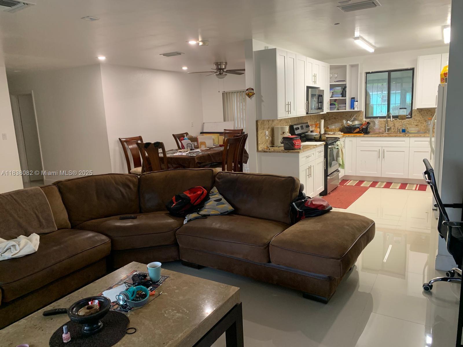 1760 NW 135th St