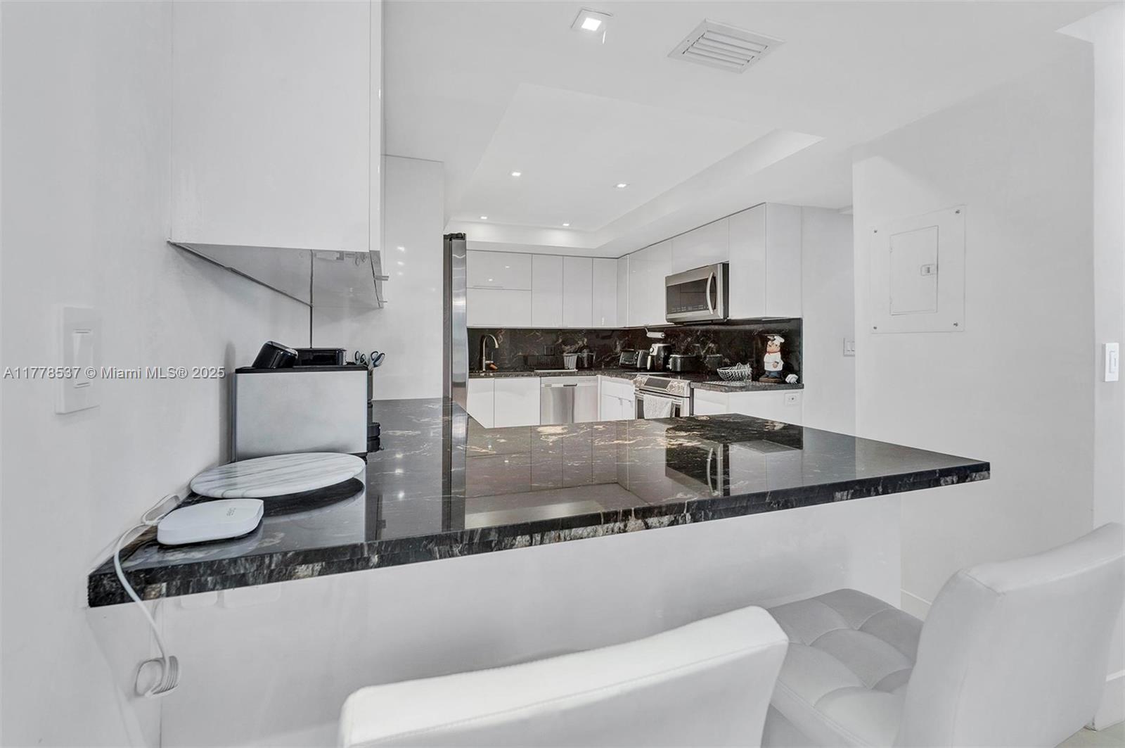 GALLEON CONDO - Residential Lease