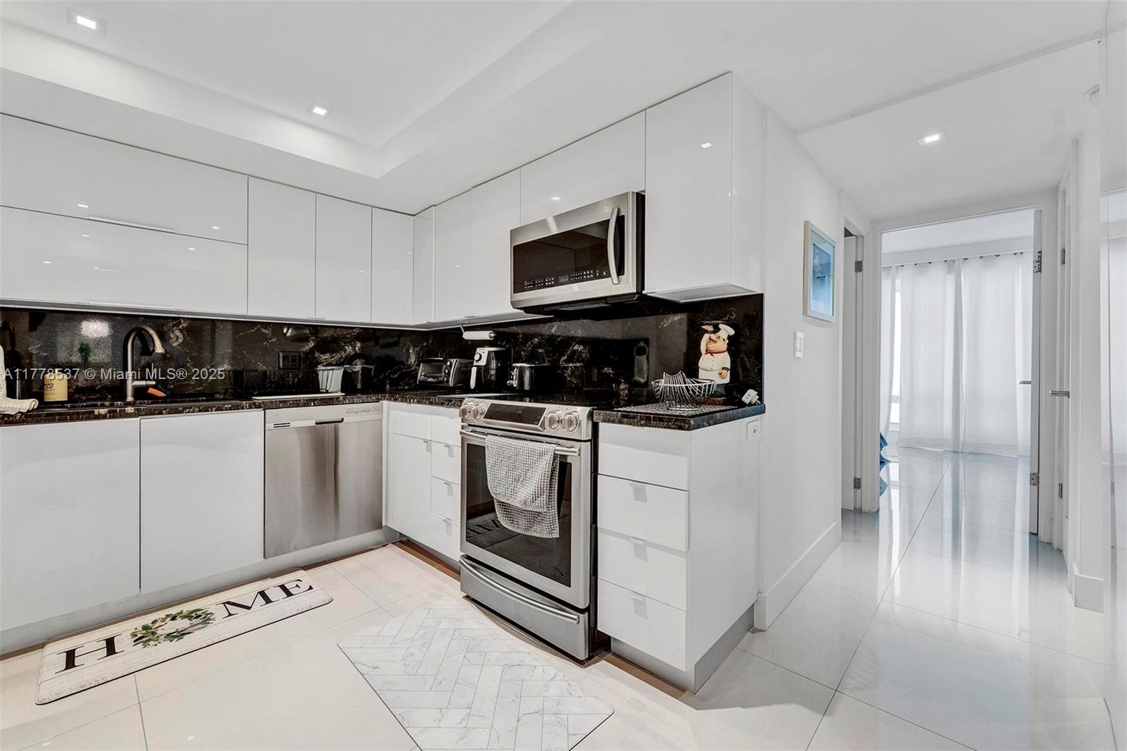 GALLEON CONDO - Residential Lease