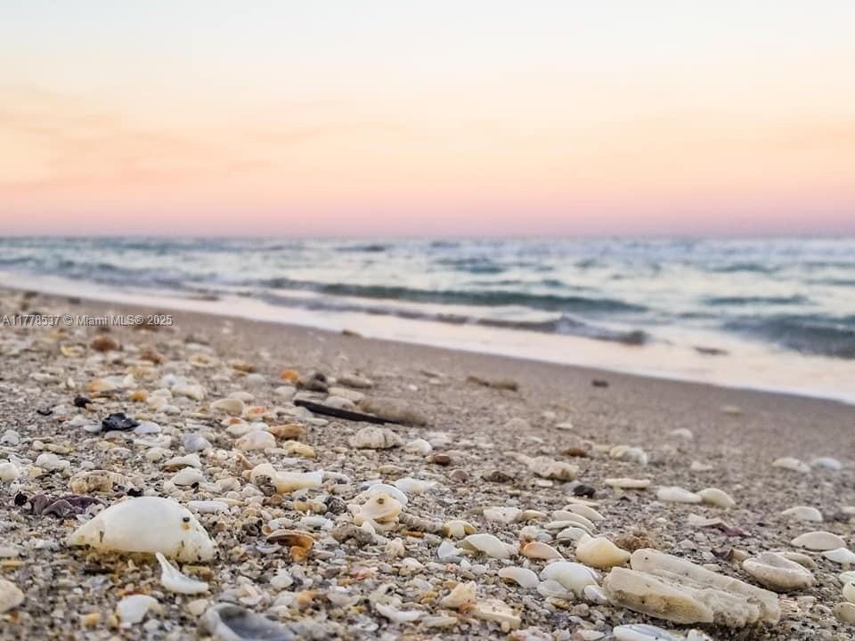 GALLEON CONDO - Residential Lease