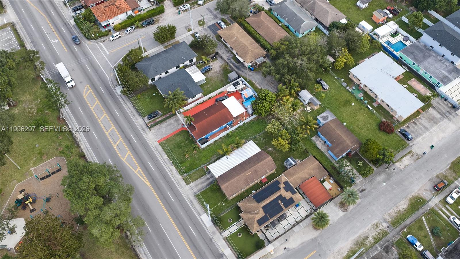 HIALEAH HEIGHTS - Land