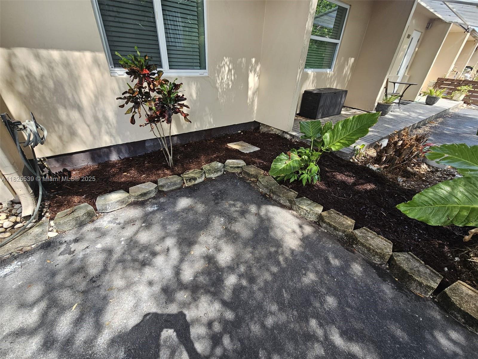 15027 Coconut Ct 15027