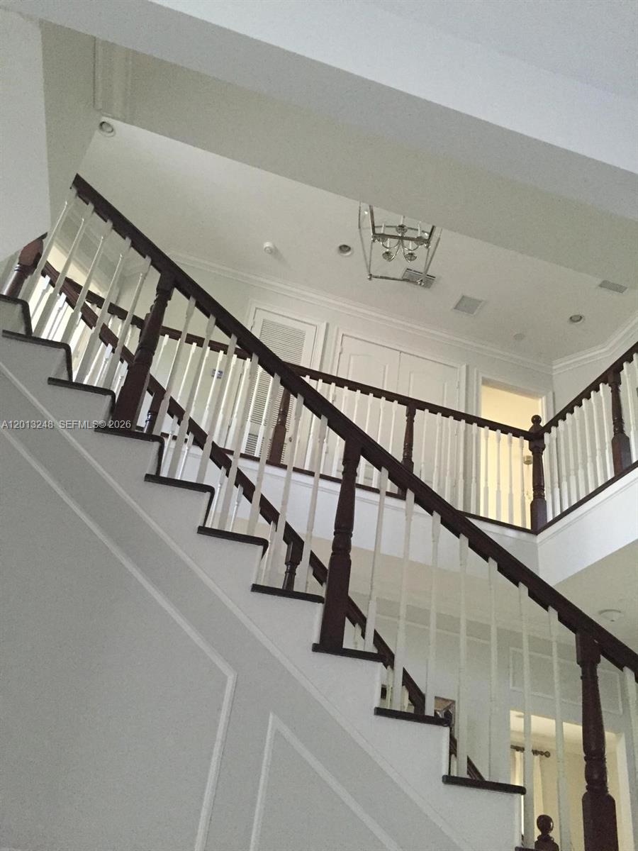 SOUTHERN PINES - Residential Lease