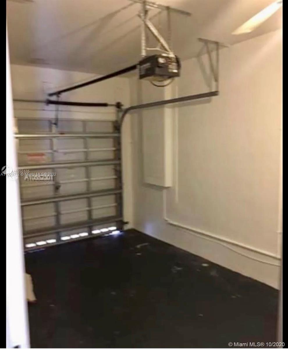 DORAL ISLES ST CROIX 1ST - Residential