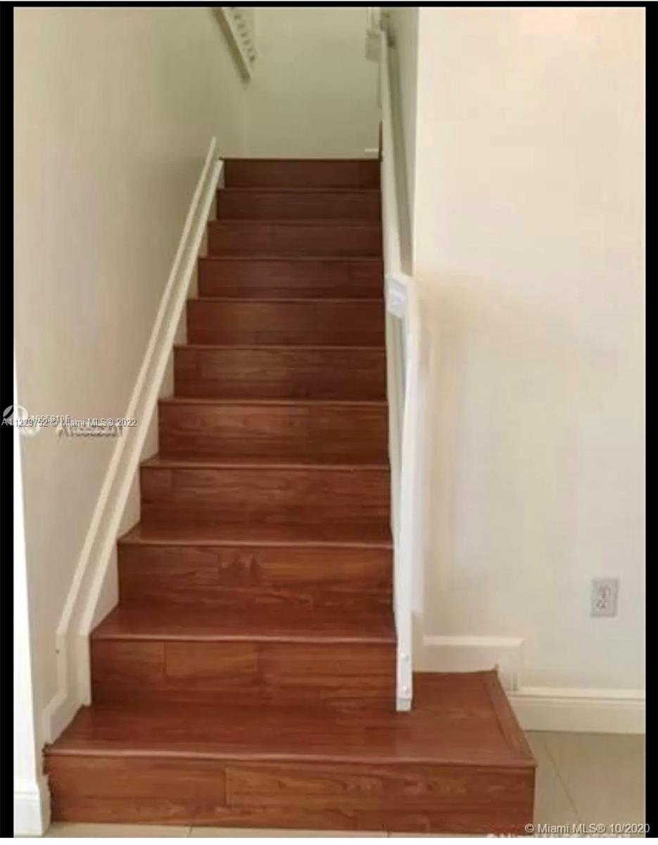 DORAL ISLES ST CROIX 1ST - Residential