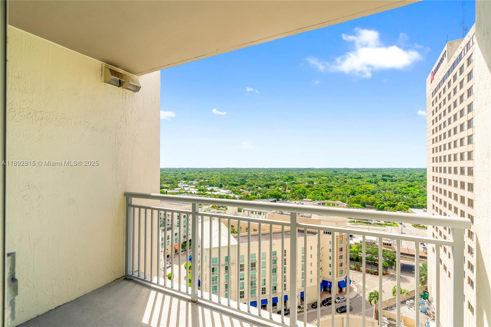 METROPOLIS I AT DADELAND - Residential Lease