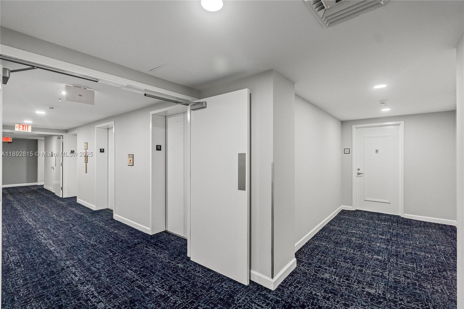 METROPOLIS I AT DADELAND - Residential Lease