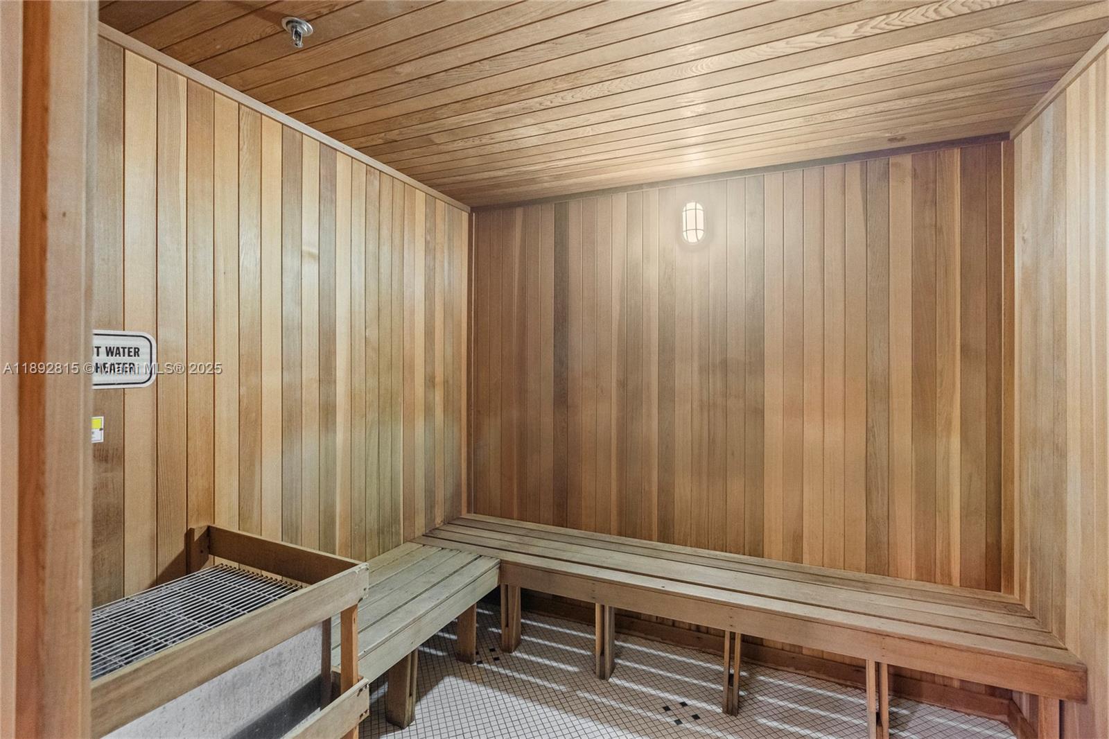 METROPOLIS I AT DADELAND - Residential Lease