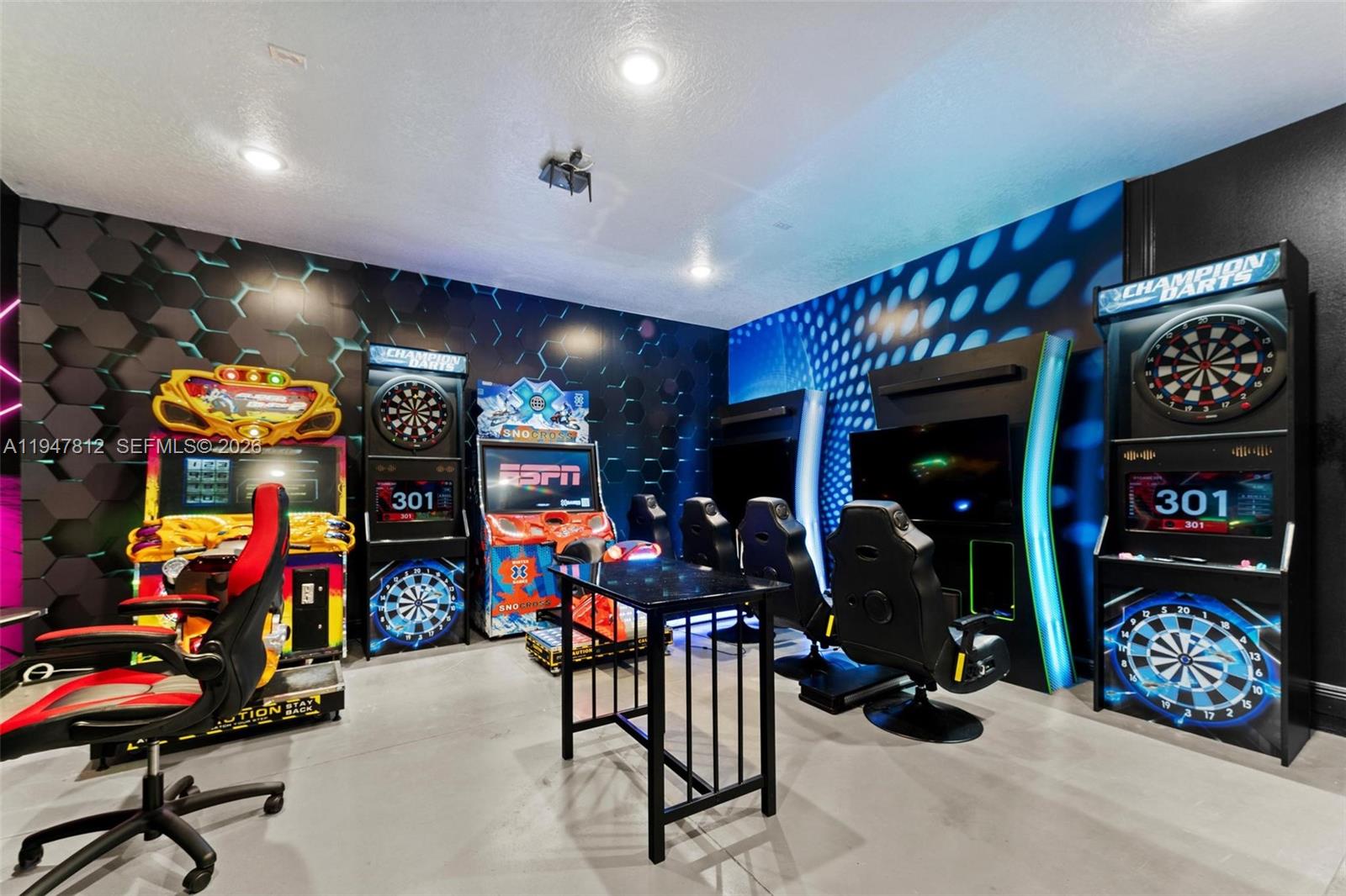 REUNION WEST VILLAGE - Residential