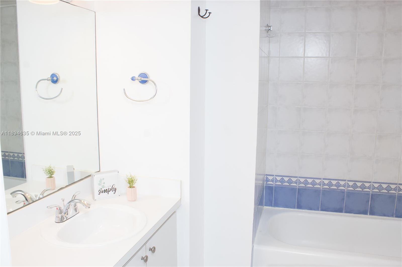 CORAL PLAZA OF MIAMI COND - Residential Lease