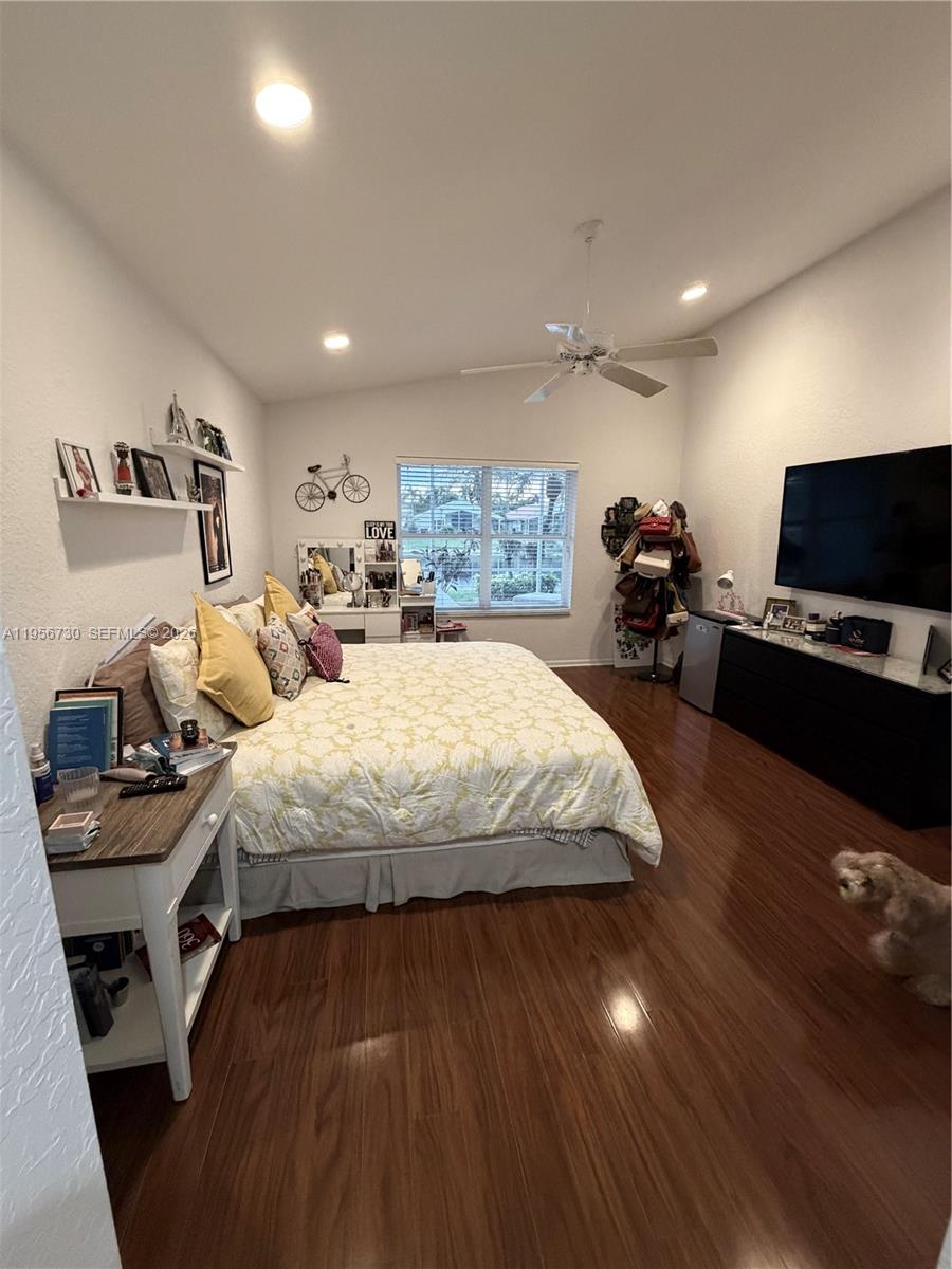 GROVE ISLE - Residential Lease