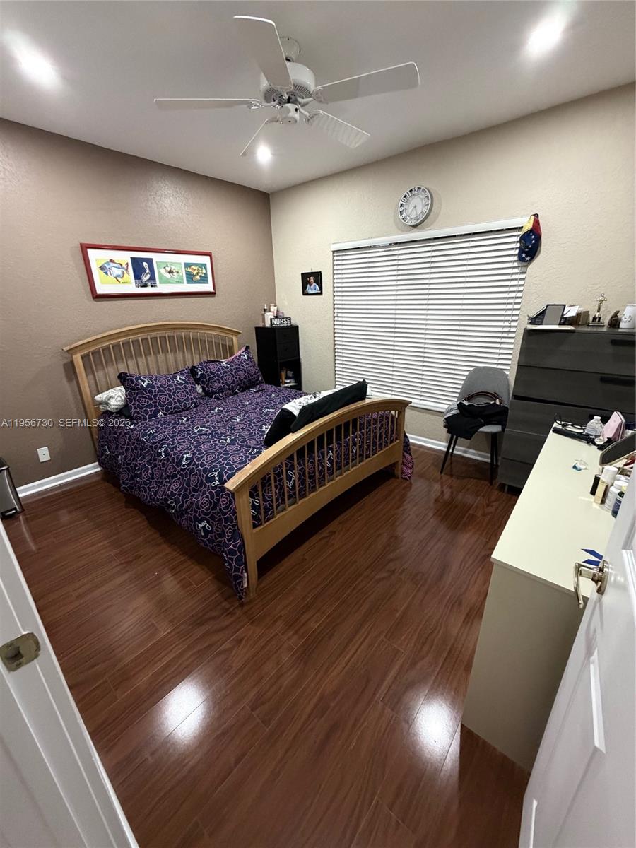 GROVE ISLE - Residential Lease