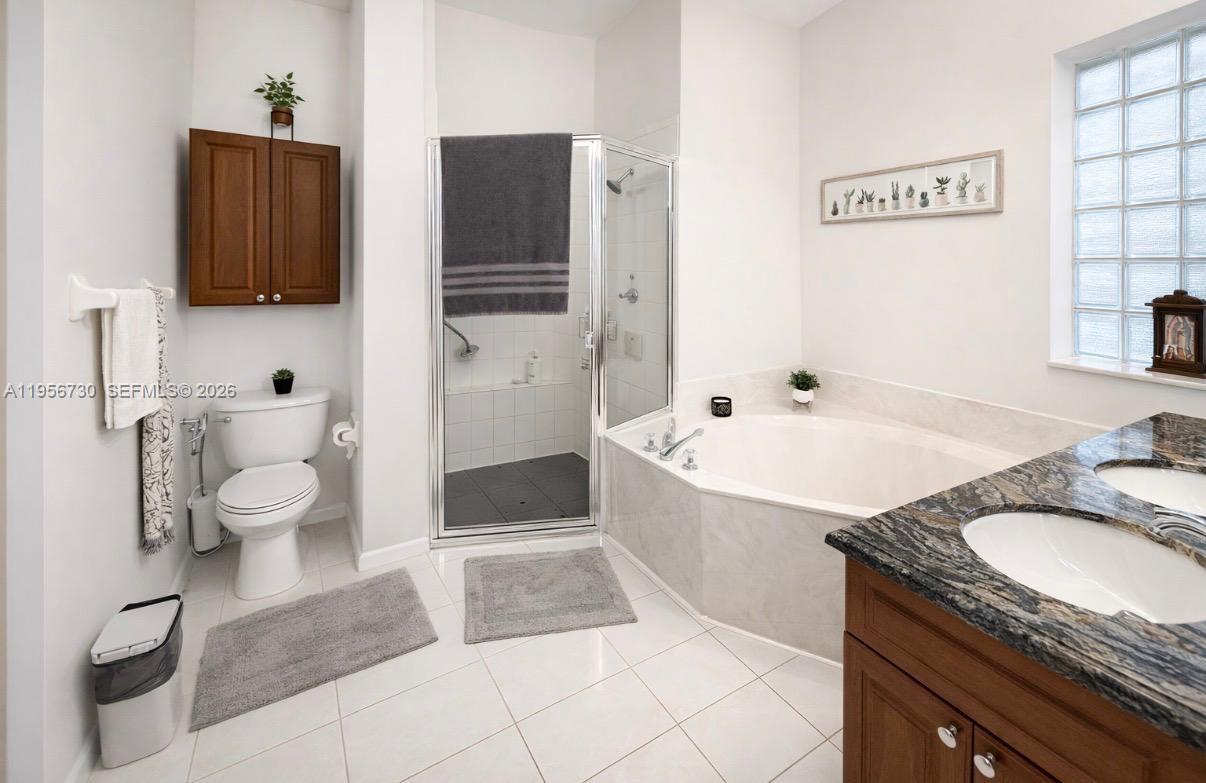 GROVE ISLE - Residential Lease