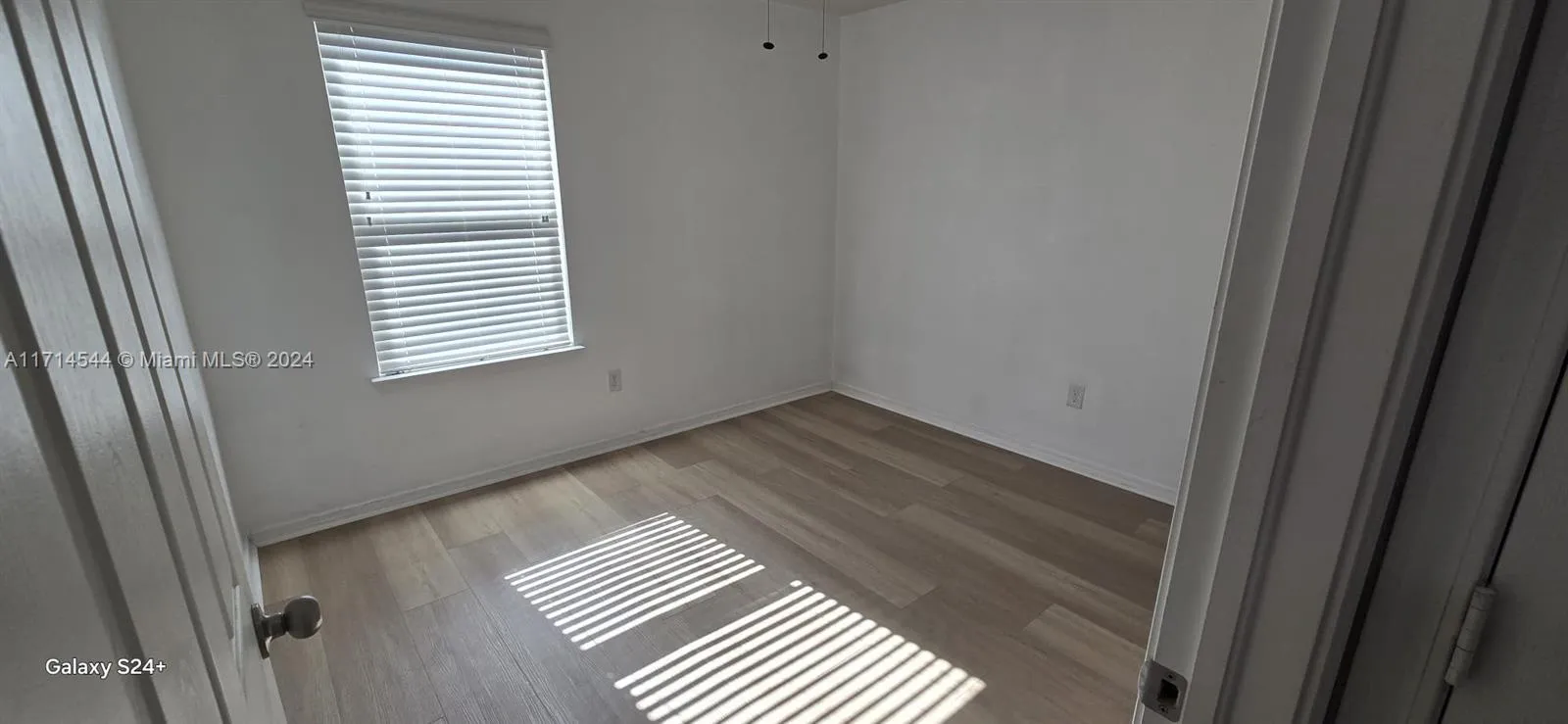 Riverview, Florida 33578, United States, 2 Bedrooms Bedrooms, ,3 BathroomsBathrooms,Residential,Pending,23881