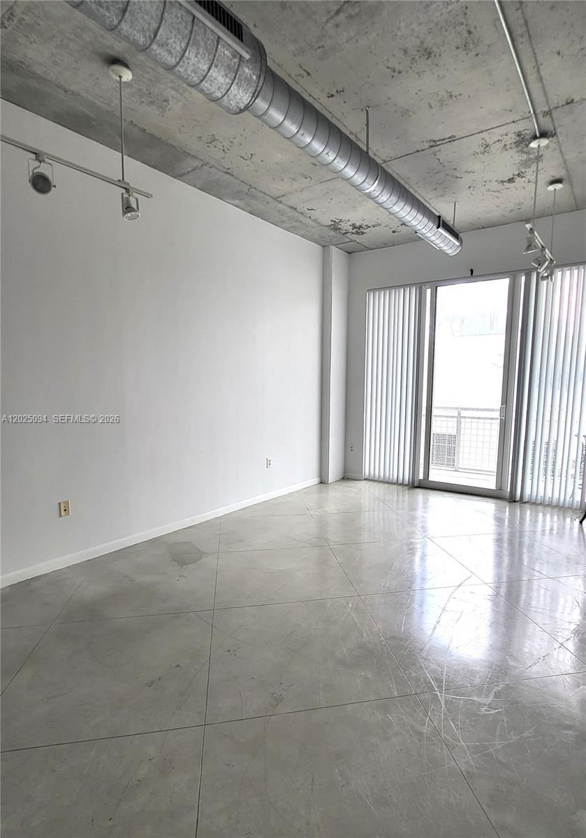 2001 Biscayne Blvd 2508