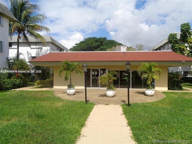 OLA CONDO - Residential