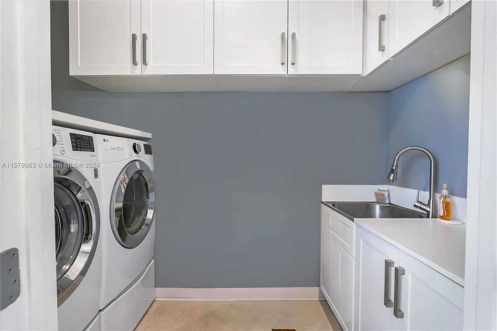 FRIENDLY ACRES - Residential