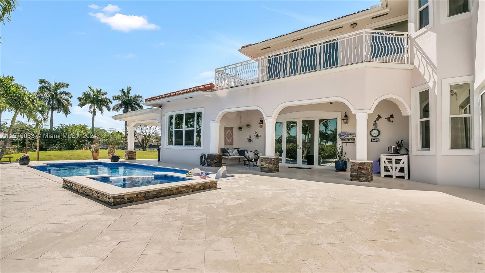 FRIENDLY ACRES - Residential