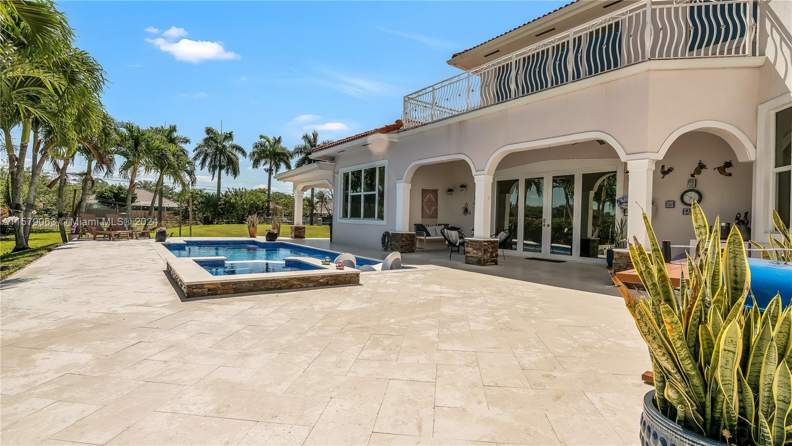 FRIENDLY ACRES - Residential